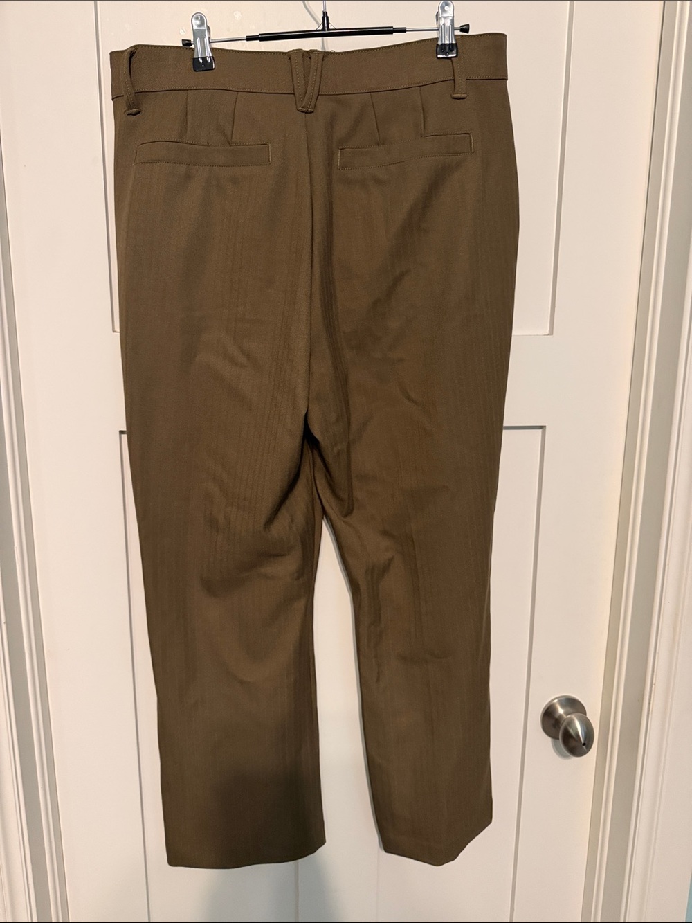 Democracy “Ab Solution” Straight-Leg Pleated Trousers in Olive Brown - Picture 7 of 12